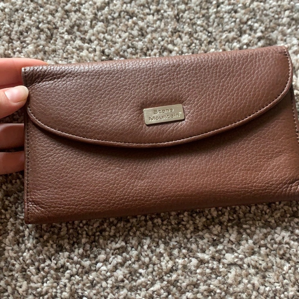 Stone mountain wallet